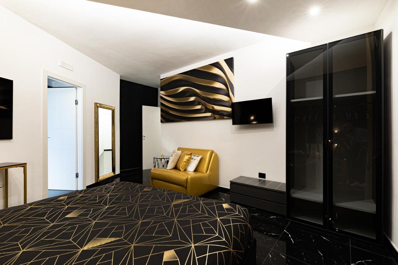 Prezioso Suites & Rooms Lecce Luaran gambar