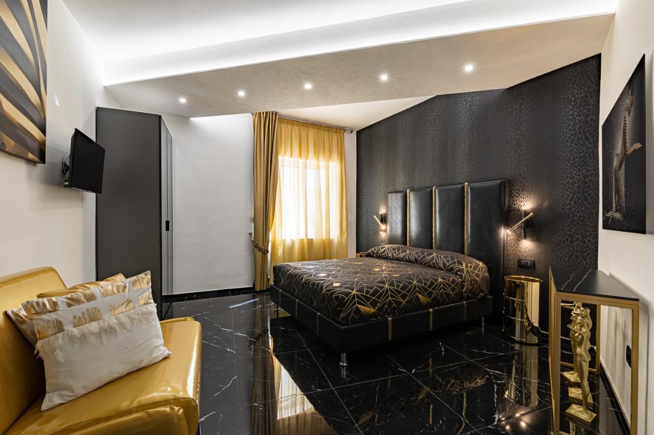 Prezioso Suites & Rooms Lecce Luaran gambar